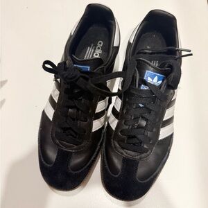 Adidas samba black and white
